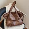 Retro bag women's large capacity 2025 new autumn and winter simple versatile shoulder bag premium texture commuter tote bag