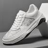 Men's Low-Top Large Size Casual Cowhide White Retro Sports Shoes for Spring and Autumn