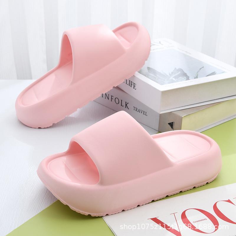 Summer new women's solid color one-word thick bottom non-slip wear-resistant fashion simple outdoor beach cool slippers
