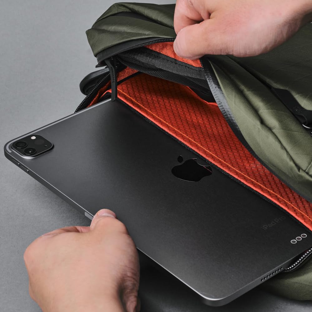 Alpaca GO SLING Taška sling, Taška přes rameno, Crossbody taška, 5,5 l, Cestování, Podnikání (Černá)