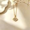 Elegant Zircon-Inlaid Fan Necklace: Luxury Women’s Versatile Clavicle Chain