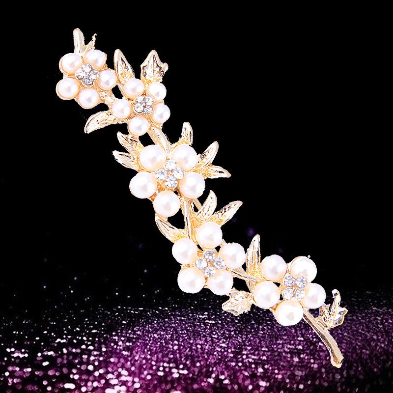 Fashionable Popularity of The Five-pearl Plum Blossom Trendy Brooch Brooch Flower Corsage Female Accessories Long-Lasting Color Exquisite Brooch Gift