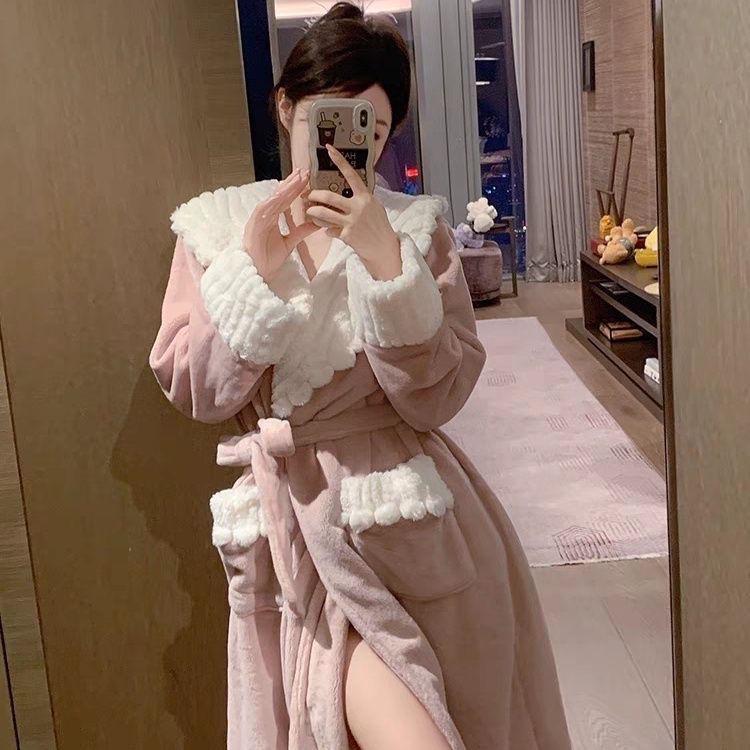 Women's Thickened Fleece-Lined Robe Pajamas, Lengthened Coral Fleece Bathrobe, Autumn/Winter 2023