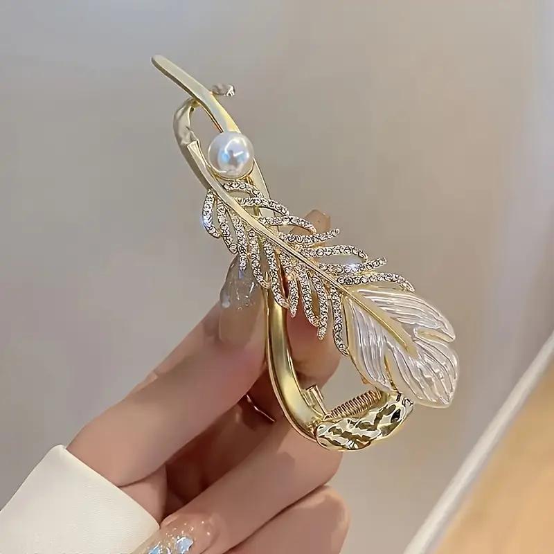 Vintage Style Rhinestone Hair Clip - Zinc Alloy Feather Design, Suitable for Daily And Party Wear