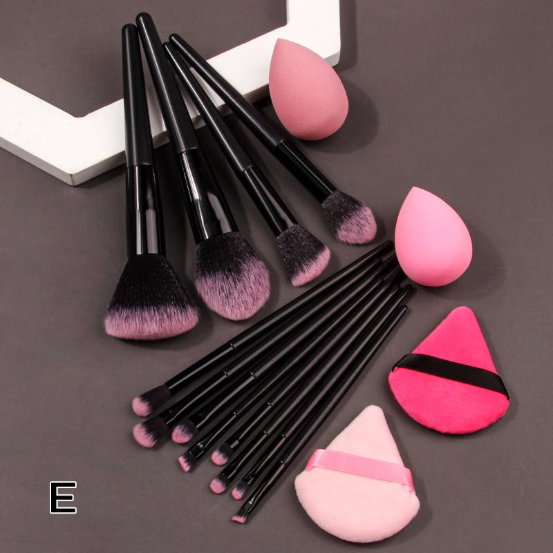 12Pcs Professional Makeup Brush Set Soft Synthetic Hair Brushes With Powder Puff For Foundation Powder Eyeshadow Travel Tools