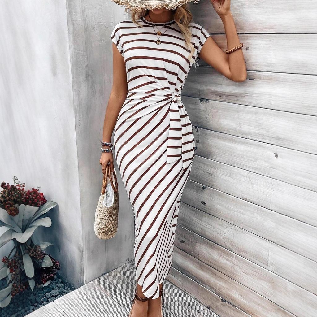 Damen gestreiftes Taillenband Kurzarm Rundhals Langes Kleid Lässiges Sommer Maxikleid mit verstellbarem Bund