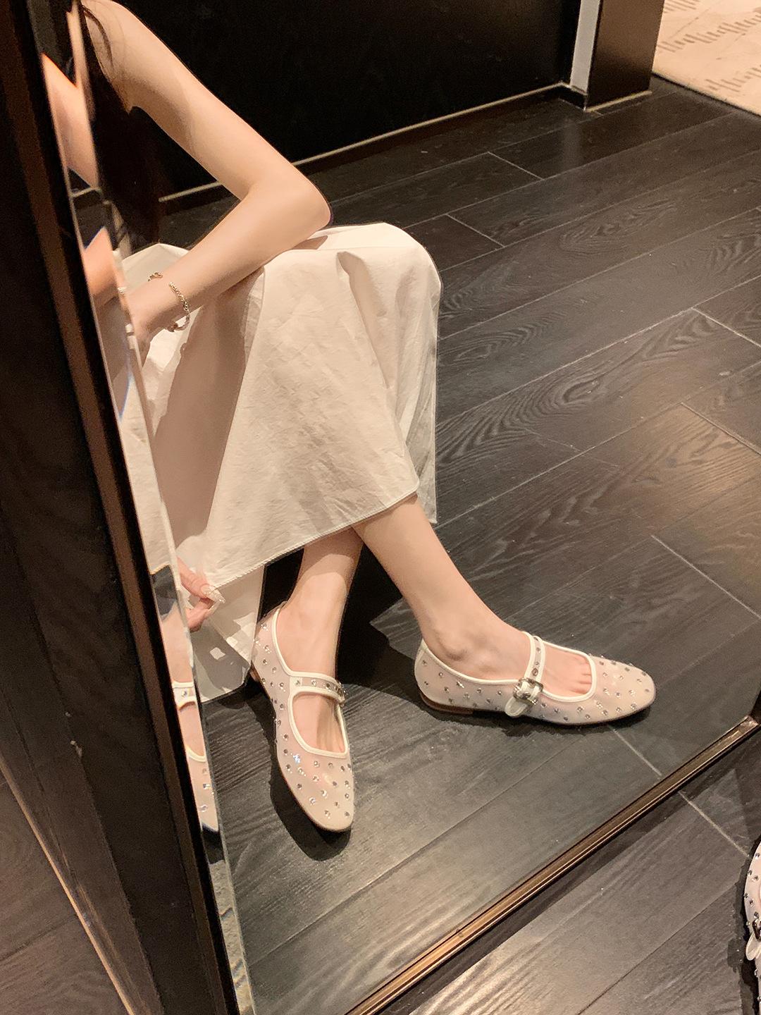 

Sheepskin Su Yinyin same shoes Dream Galaxy rhinestone mesh breathable flat Mary Jane shoes women s ballet shoes 40