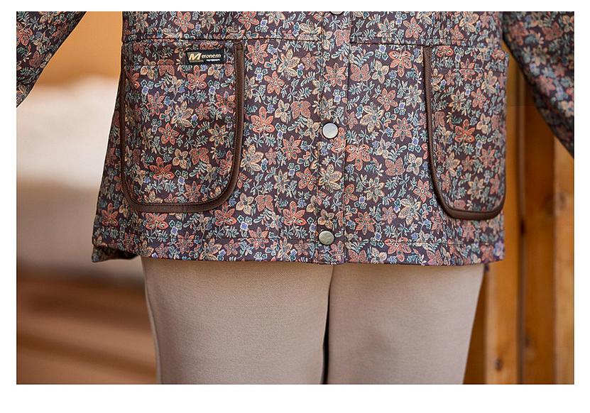 Autumn 2026 Floral Print Loose Coat for Middle-Aged and Elderly Women