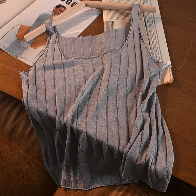 

Шелковая лиоцелловая майка без рукавов с круглым вырезом Medium серый