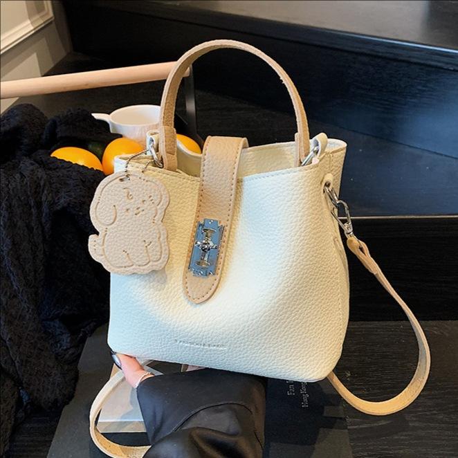 Bag Women's New Fashion Shoulder Messenger Bag