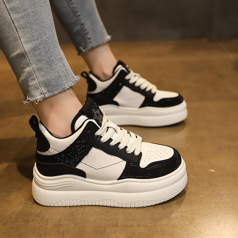 Fashion 2024 New Autumn Women's High Quality Fashion Brand Lace-up Casual Low-top Breathable Anti-Slip Comfortable Sneakers