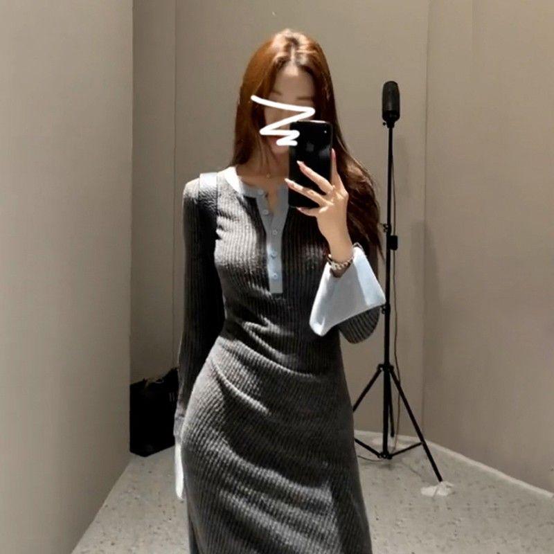 

Korean contrasting color half-open neck knitted dress women s autumn and winter new design sense niche temperament hip-wrapped long skirt XL темно-сірий