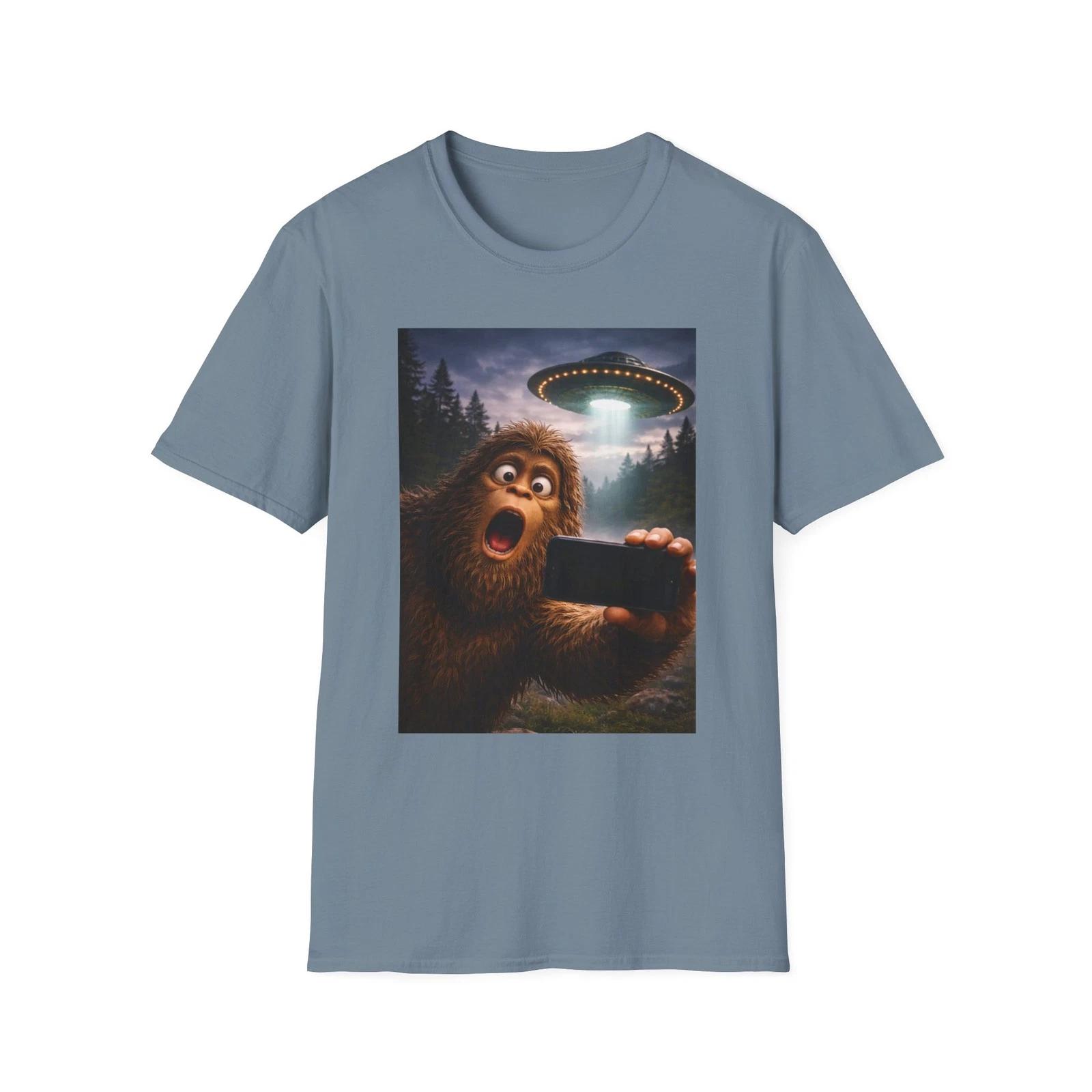 Bigfoot Selfie with UFO Children s Children s T Children s T-shirt | Sasquatch Funny Tee Alien Encounter 150