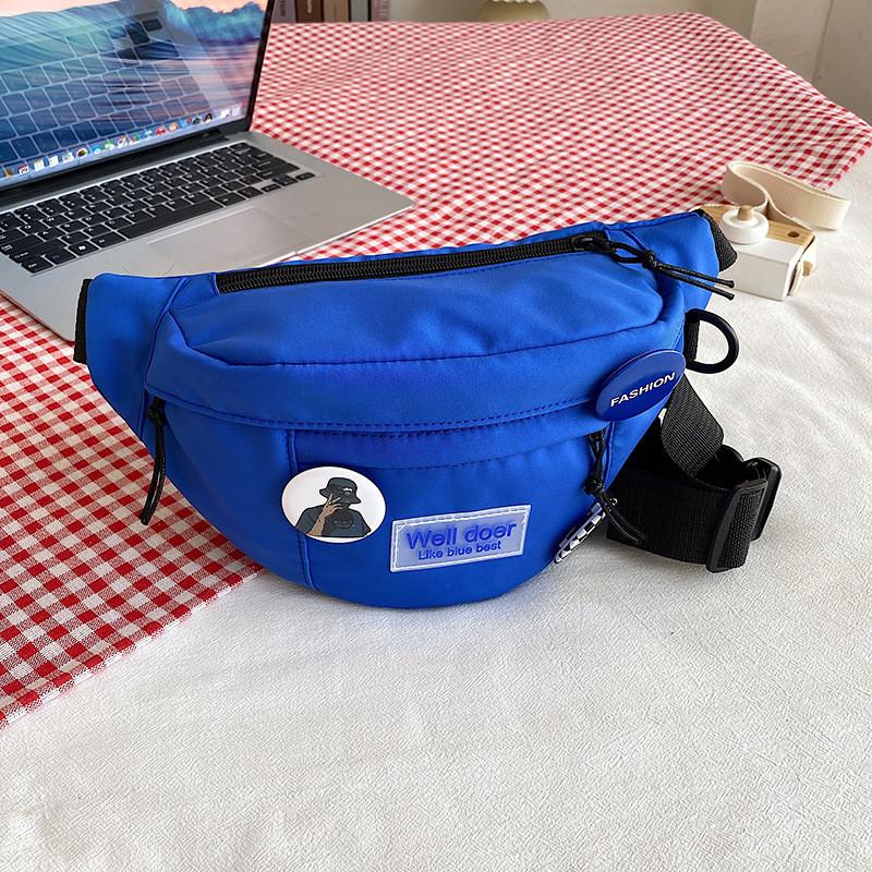 Street Style Nylon Shoulder Bag With Zipper Pocket For Daily Use