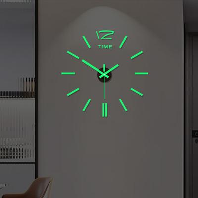Wanduhr Batteriebetrieben 3D Digitalanzeige Leises Schleichwerk Leuchtende Wanduhr für Wohnzimmer