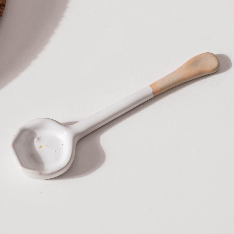 

Ceramic heat-resistant coffee spoon long handle retro Japanese-style clay seasoning stirring spoon coarse pottery handmade ins small wind