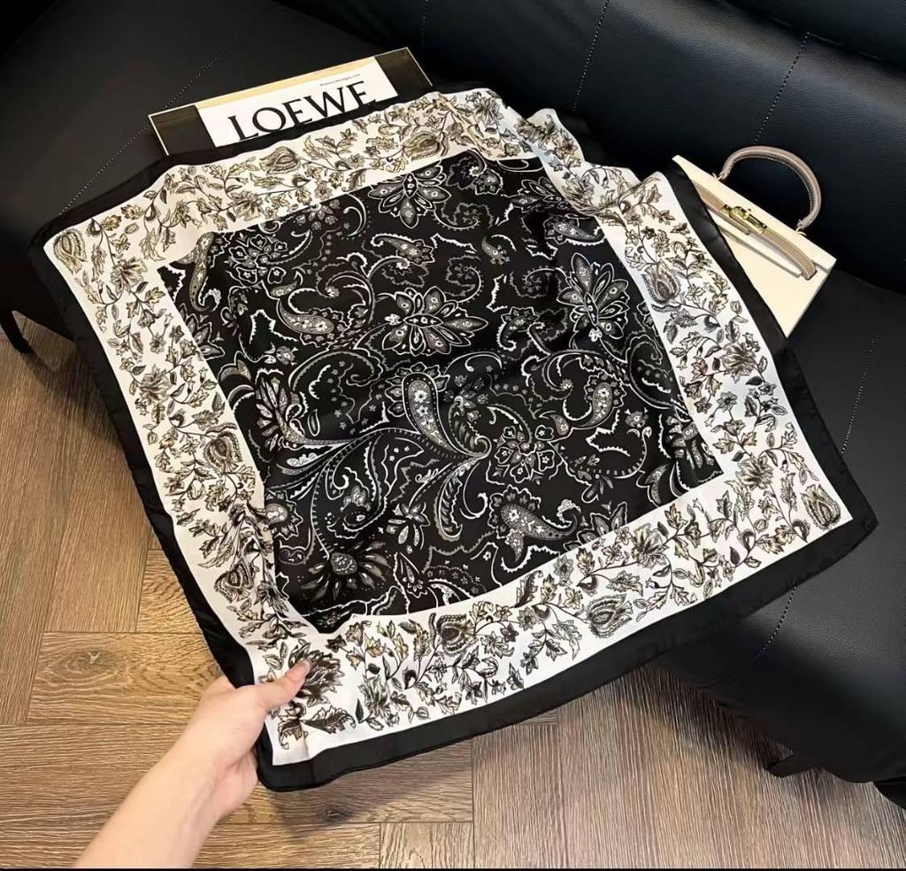 Pánský hedvábný nákrčník: Profesionální šátek 70x70 v britském stylu