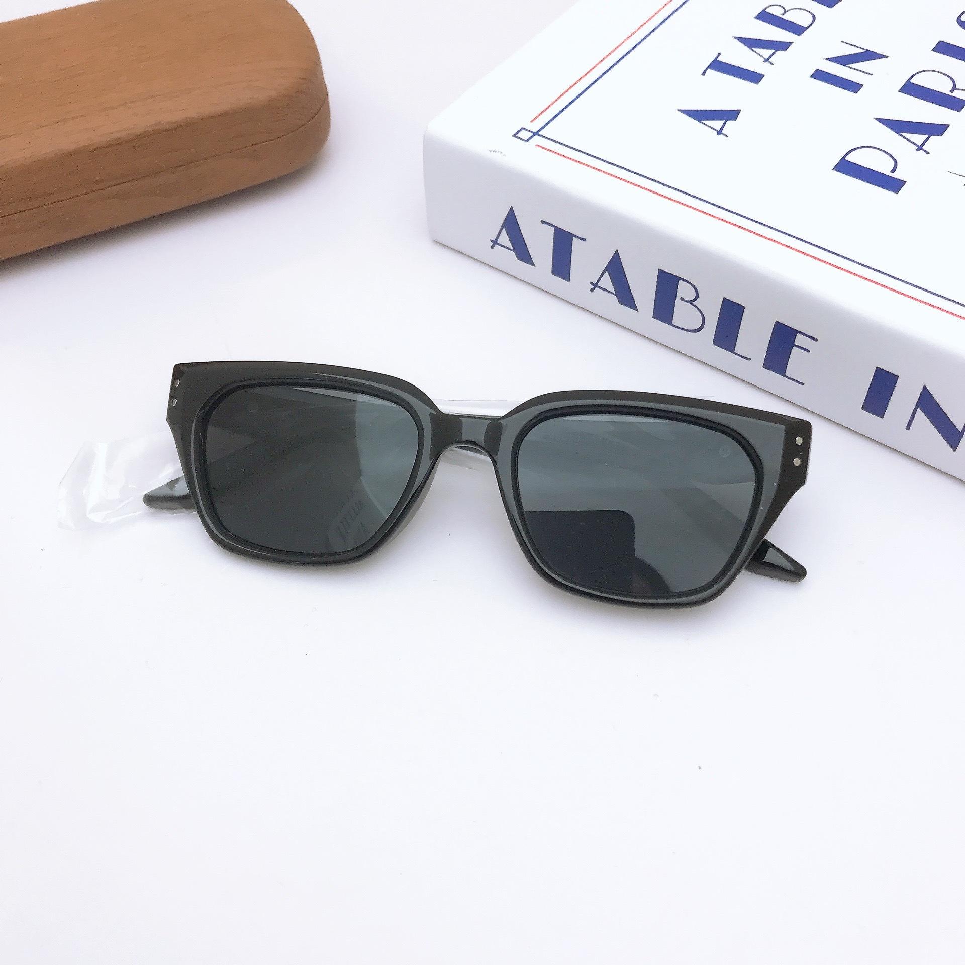 

Модные детские поляризованные солнцезащитные очки из силикона для путешествий, солнцезащитные очки с защитой от ультрафиолета для мальчиков и девочек, пляжные фотоочки