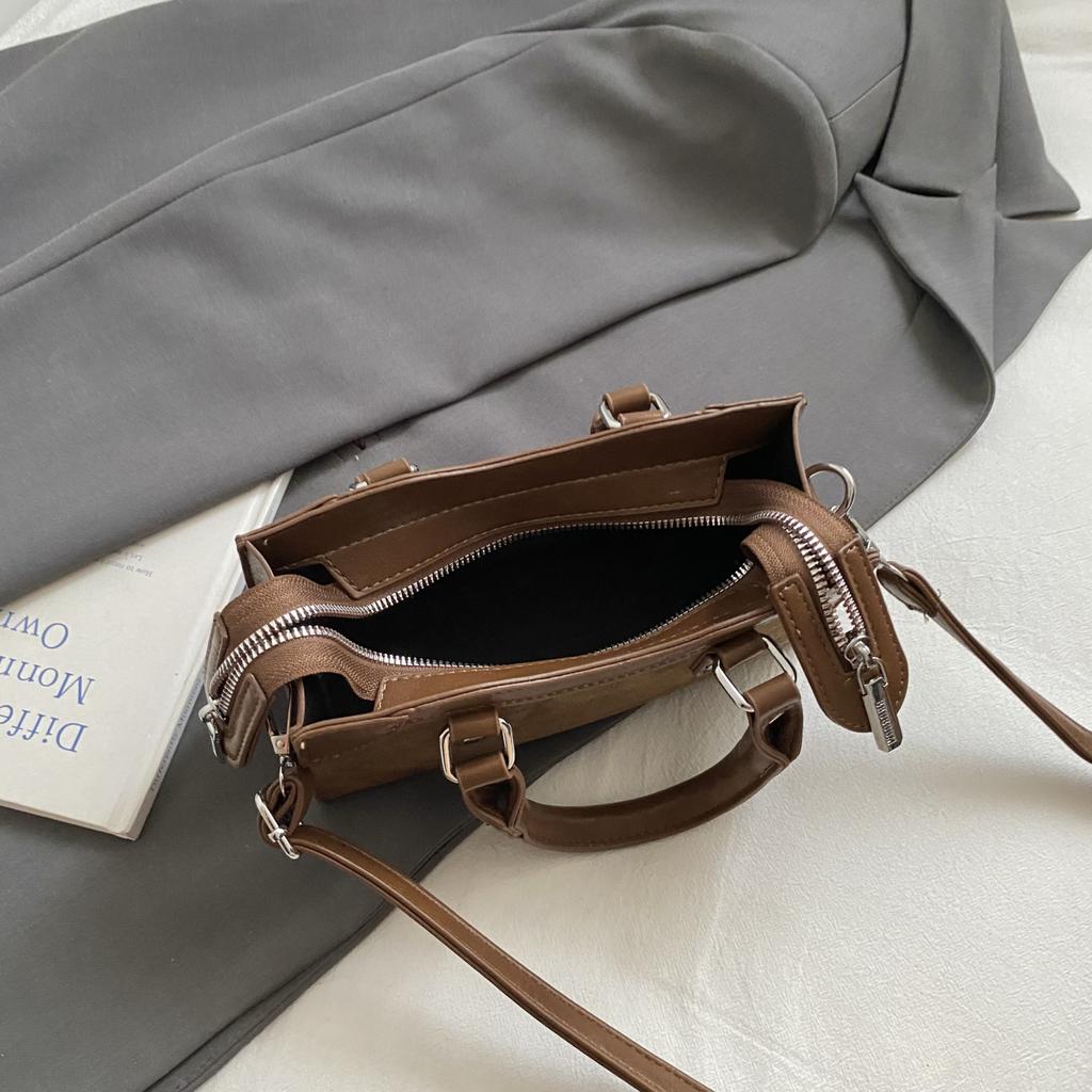 Classic Handbag Women's Bag Vintage Faux Suede Shoulder Crossbody Bag 2025 Autumn Winter Commute Tote Brand Small Squae Bag