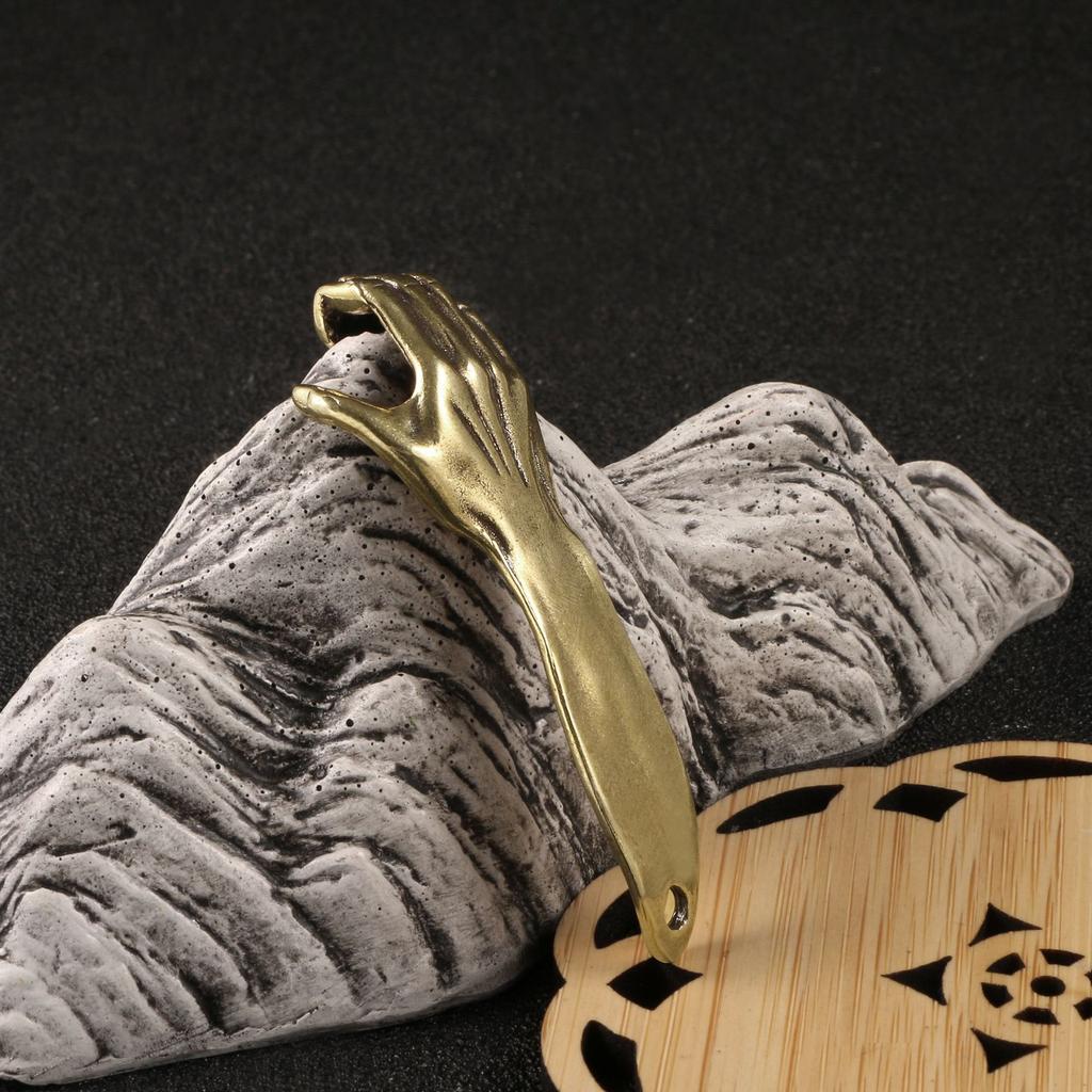 Brass Keychain Men To Give You A Helping Hand Creative Arm Bottle Opener Copper Car Key Pendant Home Decoration