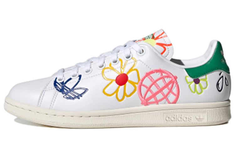 

Stan Smith Wmns Adidas Originals Large Doodles Women s FX5653 38