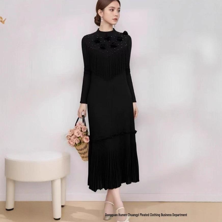 

Miyake Europe Luxury Plus Size Women s Beaded Solid Color Autumn Dress One Size 80/160 чёрный