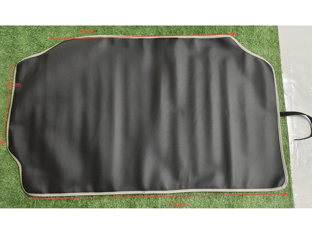 Non-Slip Trunk Mat for JB64/JB74 Jimny Interiors