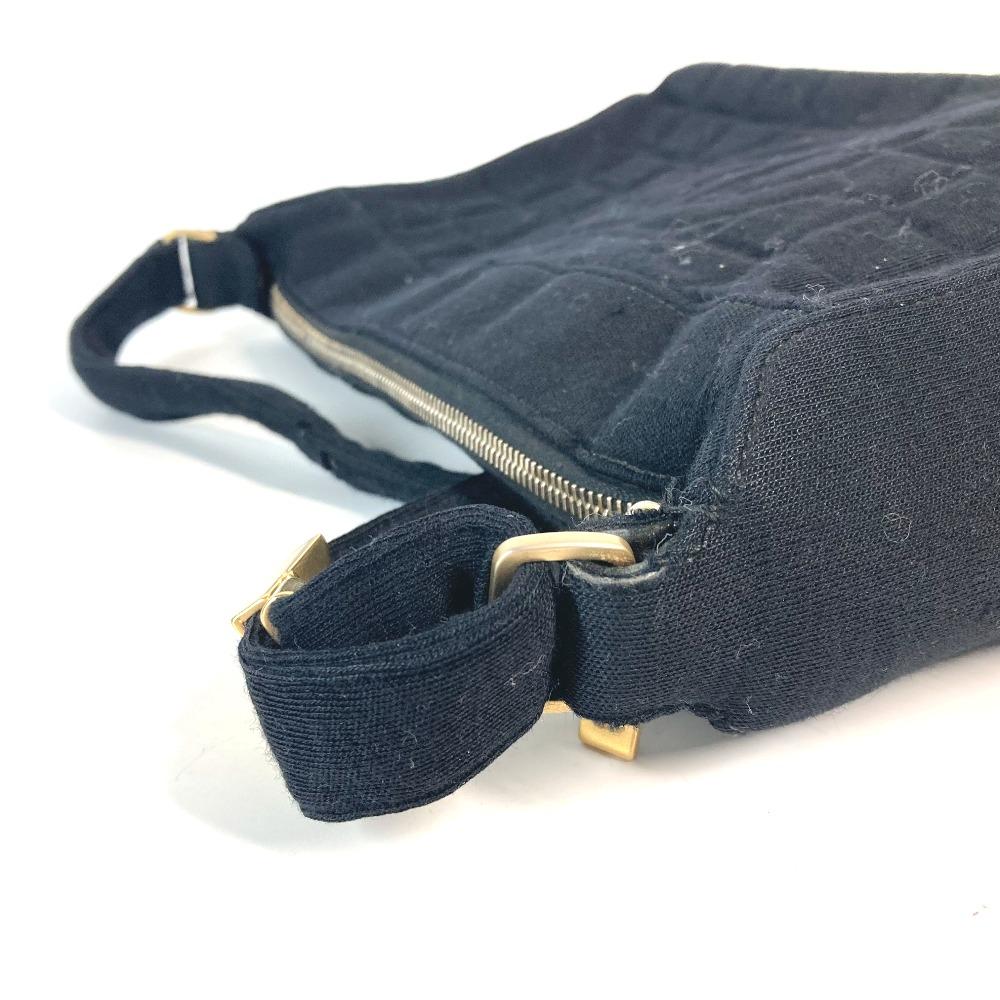 CHANEL Quilted Logo Chocolate Bar CC Mark accessory pouch Shoulder Bag Black