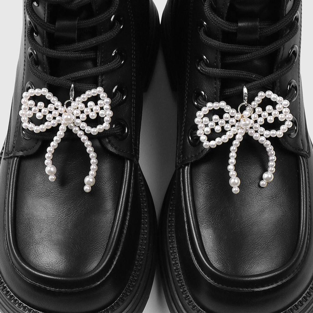 Delicate Boot Charm Punk Shoe Ornament Boot Pearls Accessories Cool Aesthetic Charm for Daily Wear and Parties