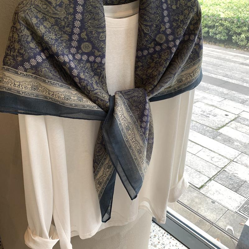 Spring And Autumn Versatile Design Scarf Big Shawl Famous Style Thin Headscarf French Retro Large Square Scarf Women'S External Silk Scarf
