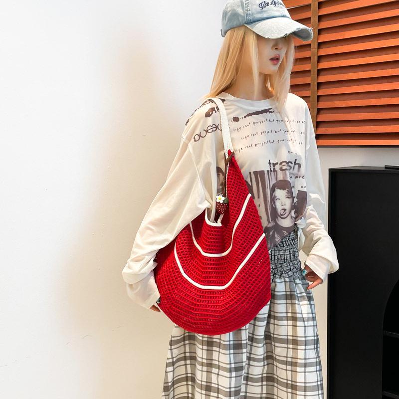 Hollow woven bag mesh knitted women's bag new large-capacity beach bag shoulder tote bag