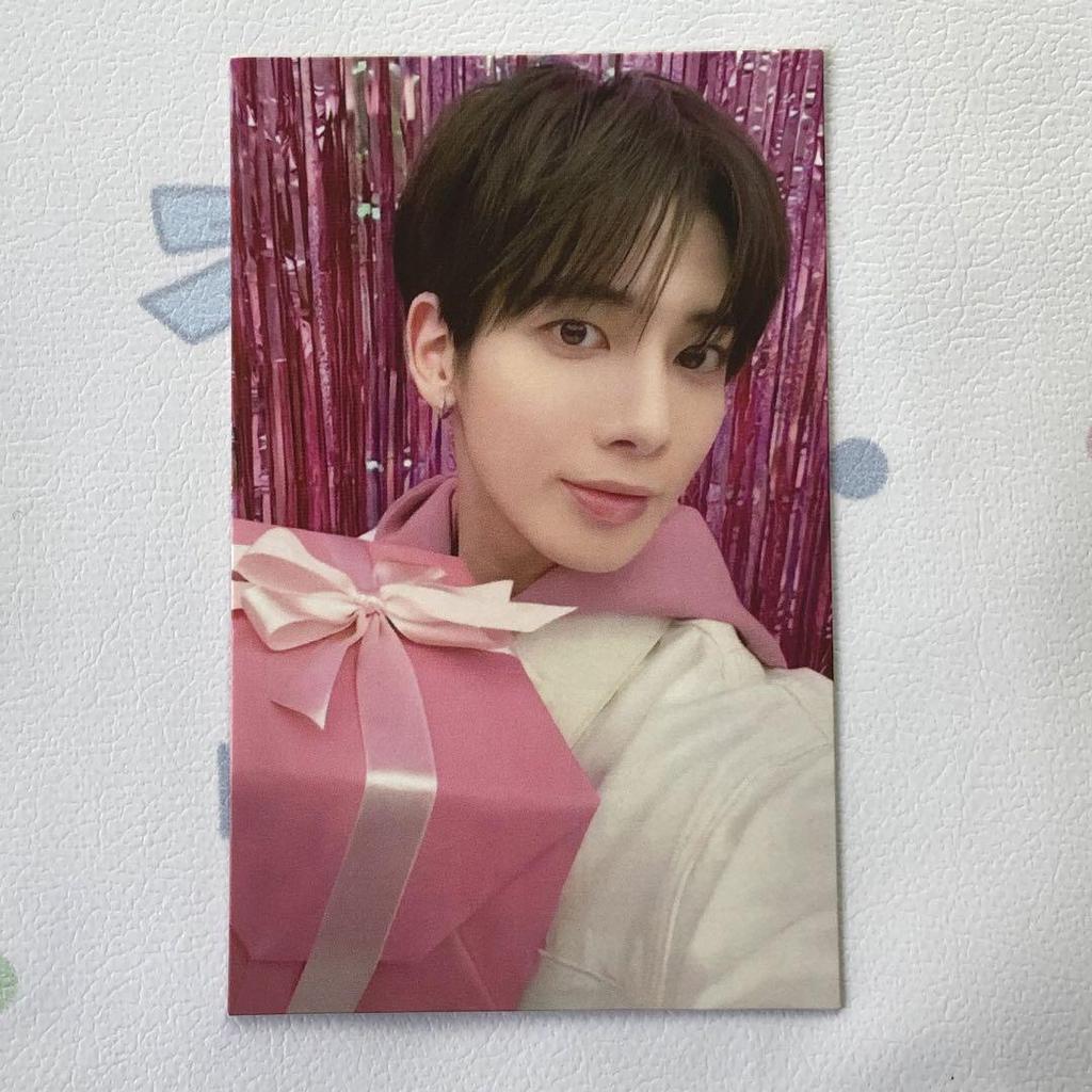 [USED] TXT KBS Gayo Daejeon Musicbank Sanok Tuba Taehyung Trading Card
