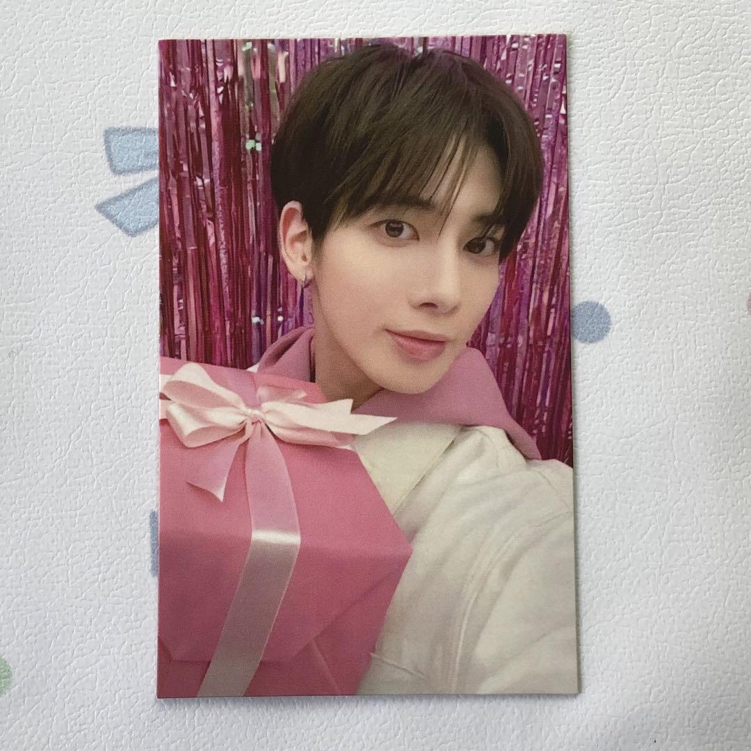 

[USED] TXT KBS Gayo Daejeon Musicbank Sanok Tuba Taehyung Trading Card