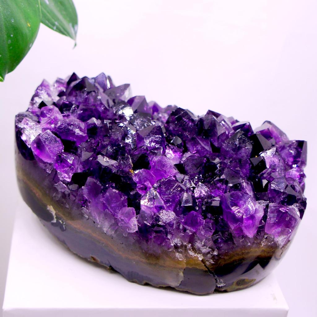 Amethyst Natural Carefully High Approximately Ideal for Ornamental Power Feng and Interior Decor Cluster, Stone, Selected, Quality, 600-800g,