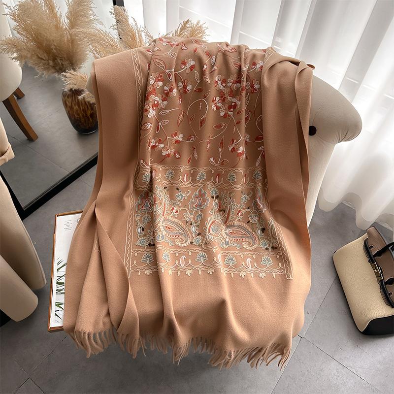 Ethnic Style Embroidery Travel With Shawl Ladies Thickened Warm Scarf Retro Embroidery