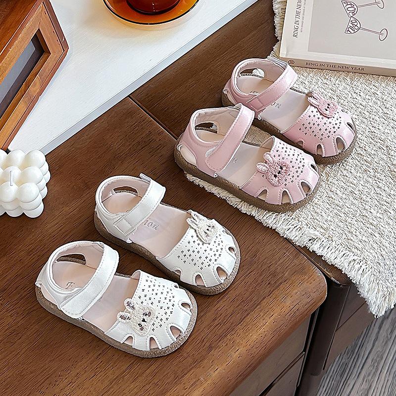 Girls' Non-slip Summer Shoes: 2026 Closed-Toe Sandals, Cartoon Princess Design, Breathable Soft-Soled for Stability