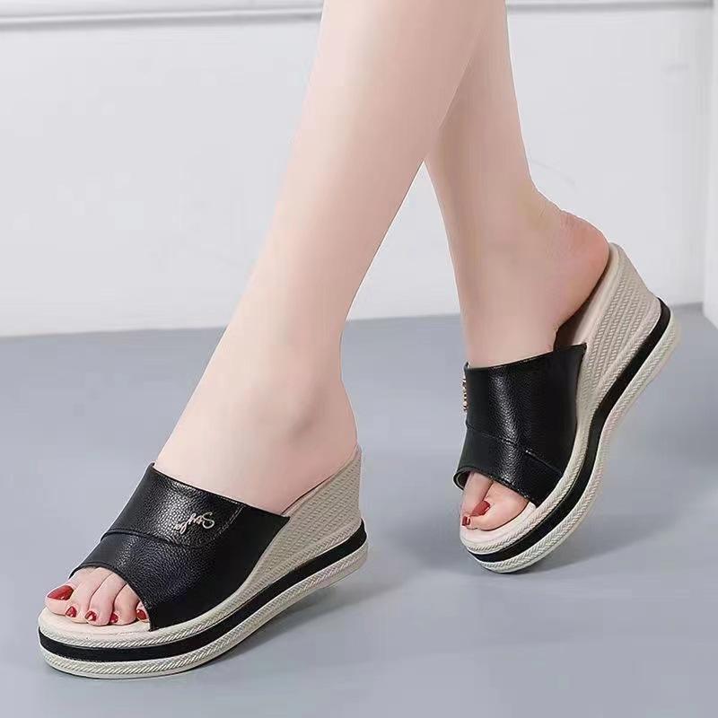 Soft Leather Slippers Women's Summer 2025 Wedge Heel Women's Shoes Versatile Muffin Thick Sole Heightening One-word Sandals Non-slip and Wear-resistan