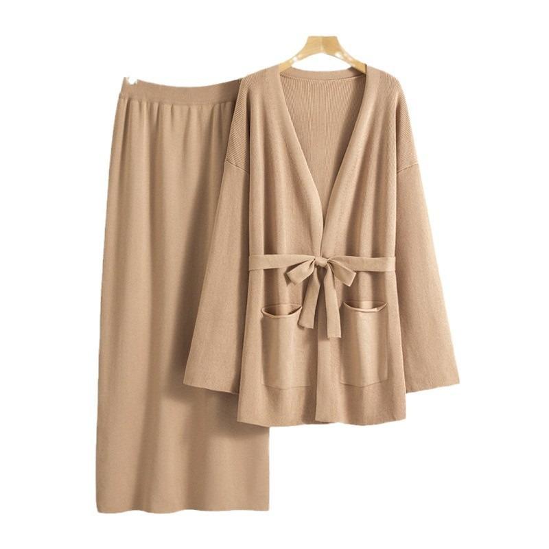 Dam Vår Ny V-ringad Lösstickad Kjol Stilfull Kofta Tvådelat Set i Stora Storlekar