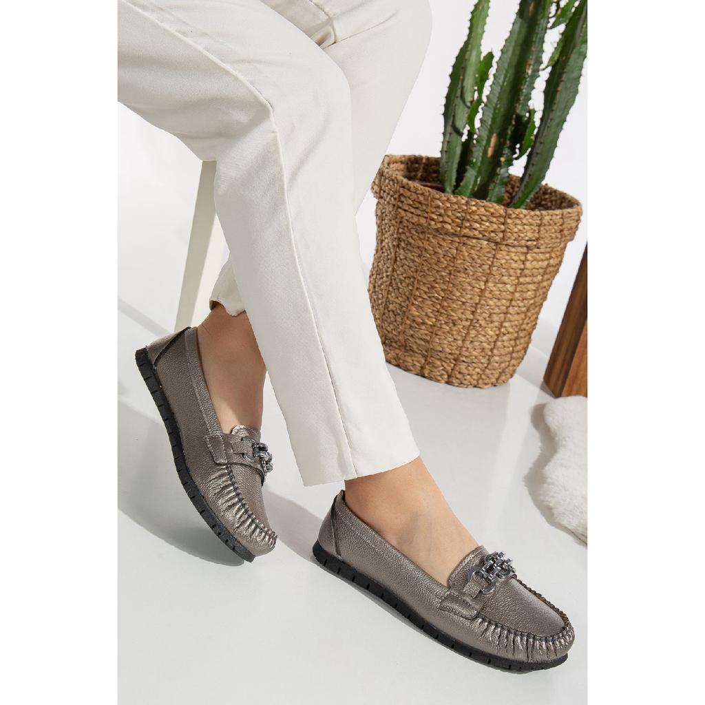 Women's Flats Lightweight Comfortable Sole Orthopedic Leather Skin Mother Shoes