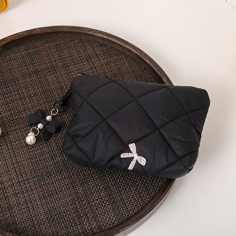 Cute Bow Embroidered Small Cosmetic Lipstick Earphones Data Cable Portable Storage Bag Coin Purse Pouch Make Up Bags Organizer