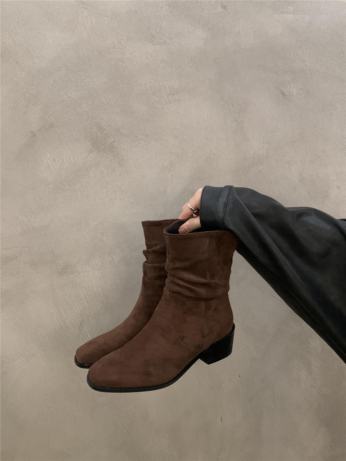 

Замшевые короткие сапоги цвета хаки с зауженными каблуками и квадратной головкой, женские туфли, весна-осень 2024 г., новые сапоги-комбинации, одинарные сапоги 40