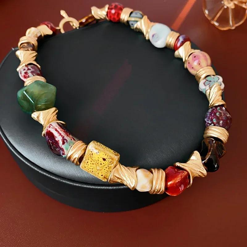 Vintage Floral Round Ceramic Necklace for Women Design Sense 2025 New In Fashion Chokers Necklaces Party Jewelry Gift