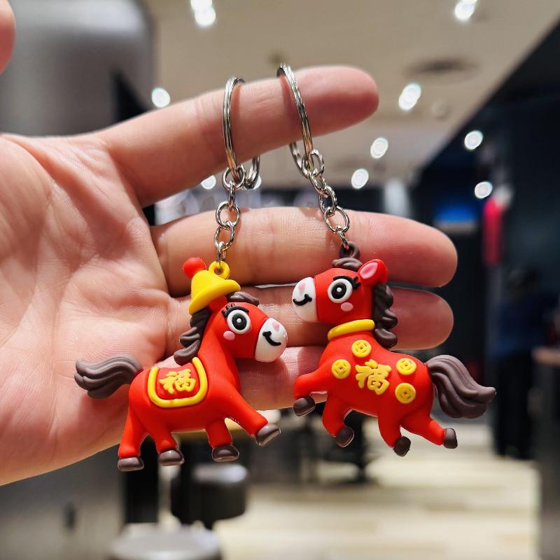 3 st Kreativ Hästberlock Nyckelring Söt Tecknad Zodiak Hästår Lyckoberlock Ryggsäcks Hängande Dekoration Tillbehör Gåvor