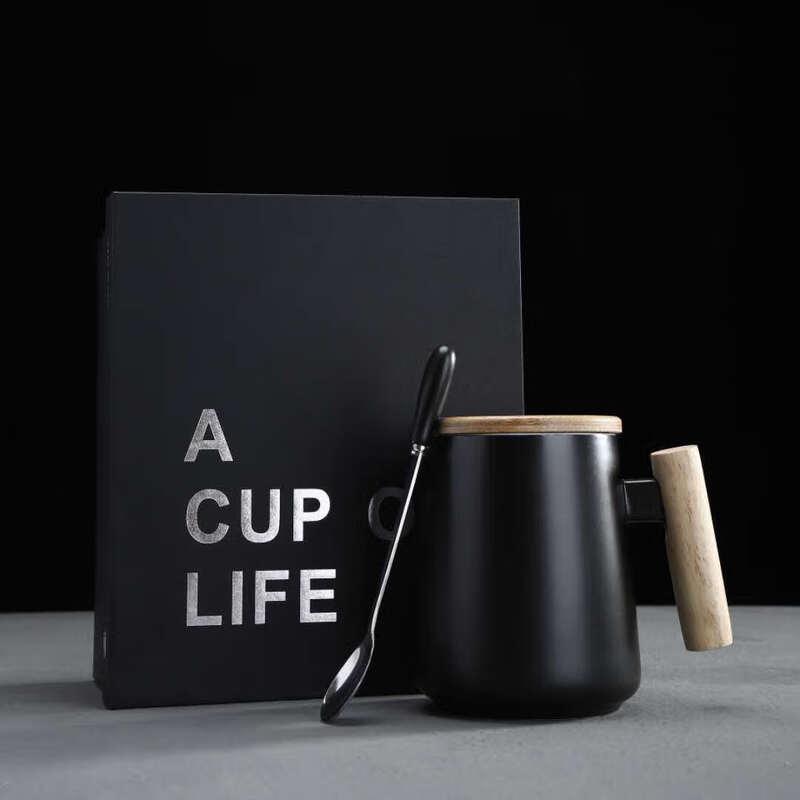 Wood Handle Ceramic Coffee Mug with Lid and Spoon