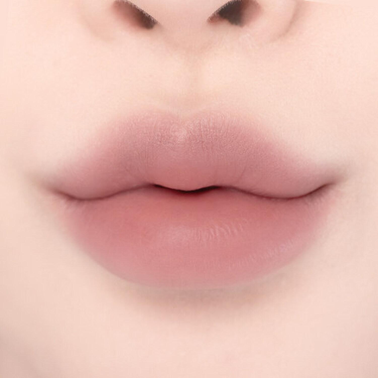 

lilybyred Стик для растушевки губ Smiley 0,8 г 01 Grin with me