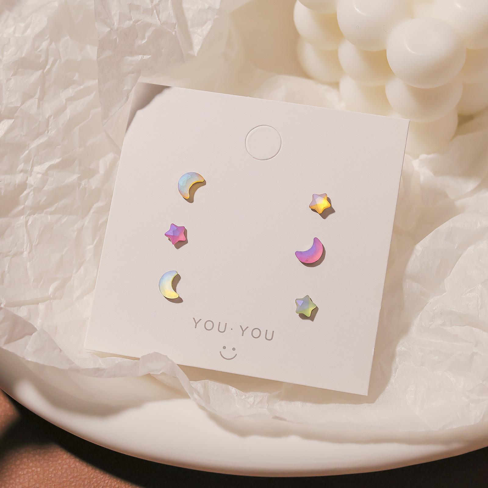 

Aurora Star and Moon Silver Earrings: Cute, Exquisite, and Flashy for Students.