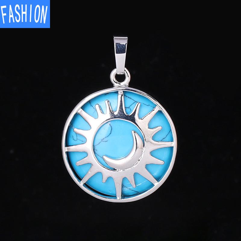 Pandantiv cu cristale naturale în stil național