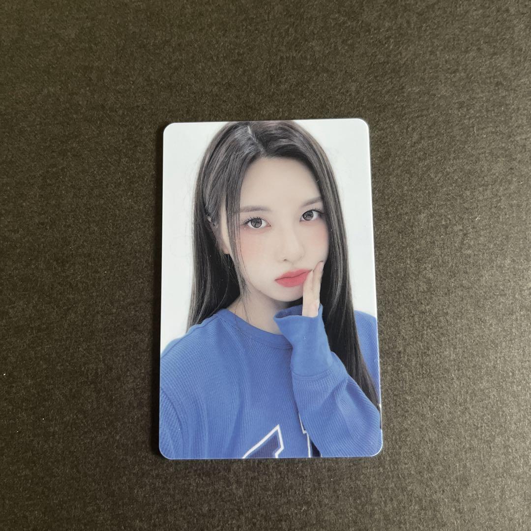 

[Б/У] nmixx makestar Lakidlo Bay