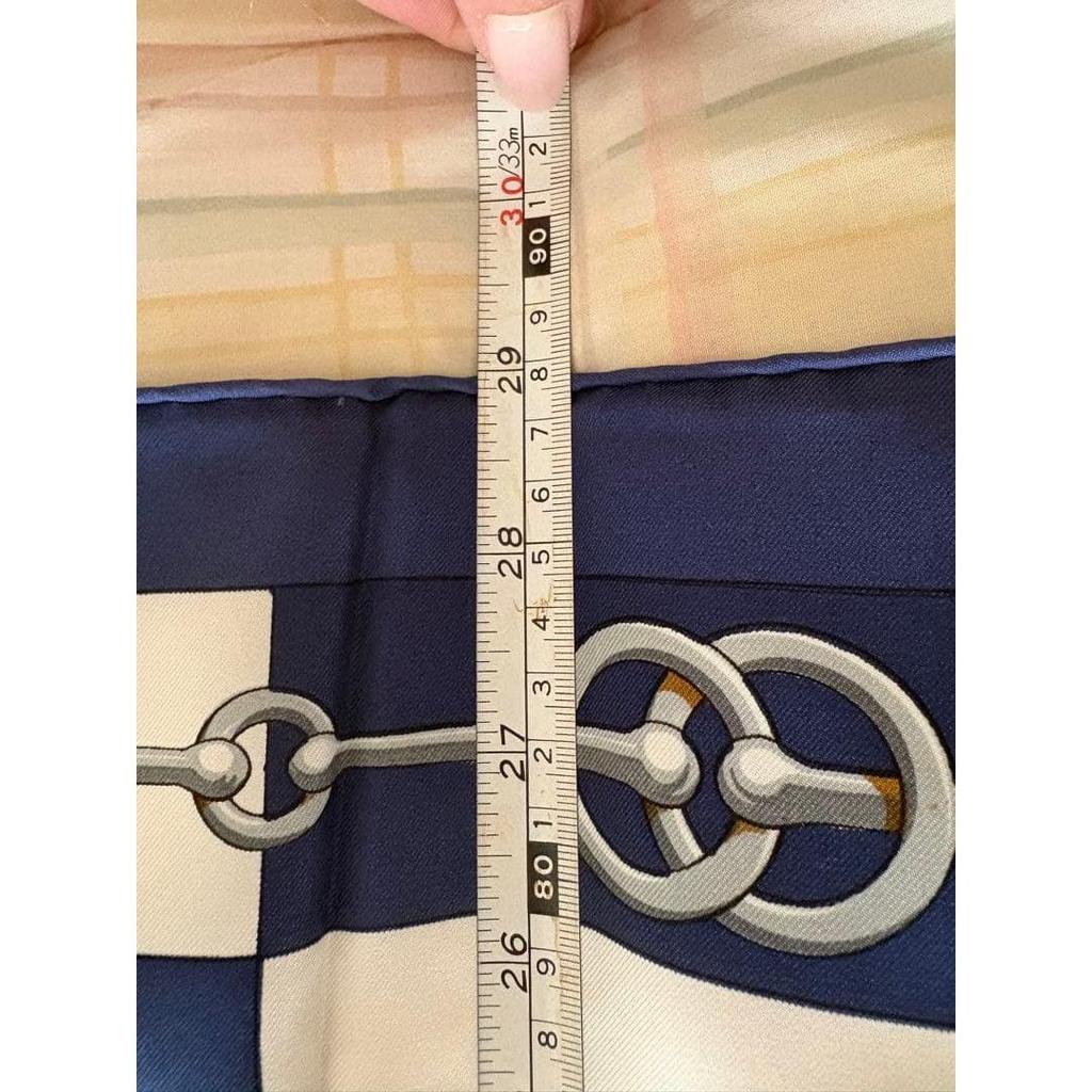 Used HERMES Large Scarf