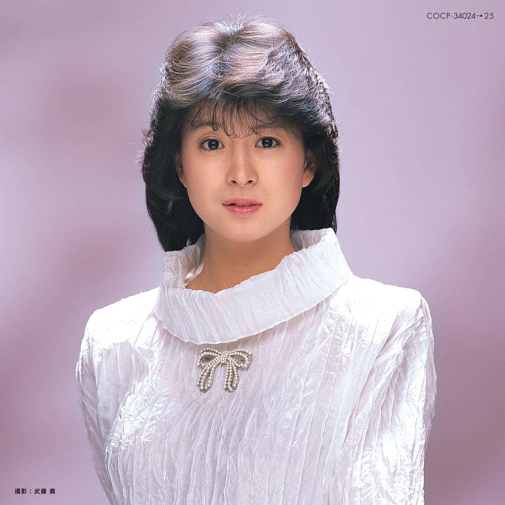 

Nahoko Kawai Shinguru Collection